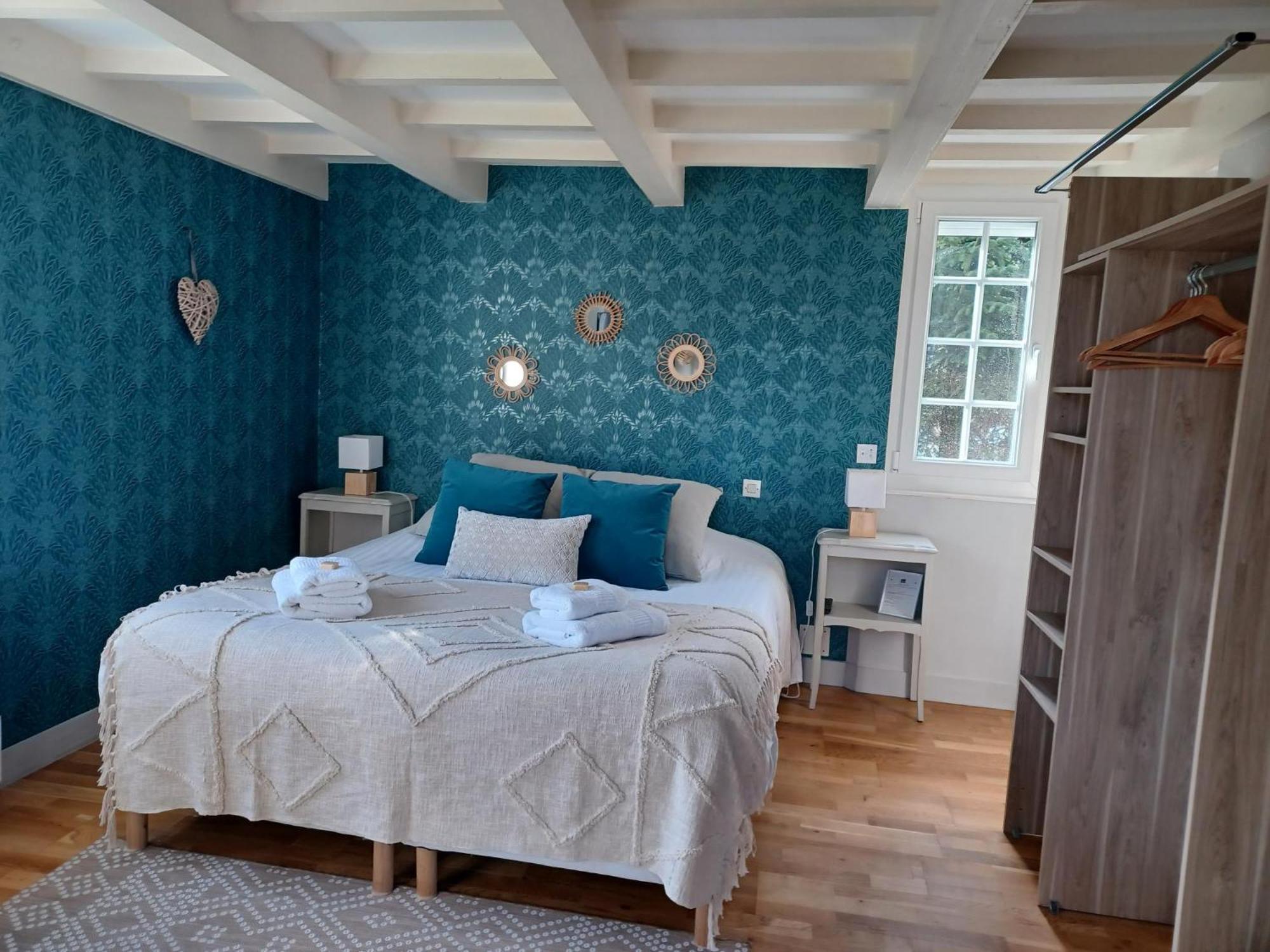 Les Pommiers Bed and Breakfast Honfleur Exteriör bild